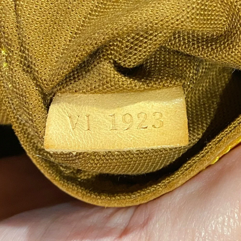 Louis Vuitton Alma PM - Picture 15 of 16